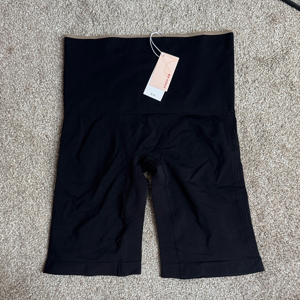 Black with tan waist line biker shorts